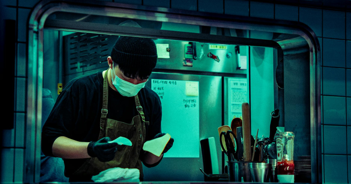 Haidilao's Future Food Lab Enters Self-Heating Hotpot