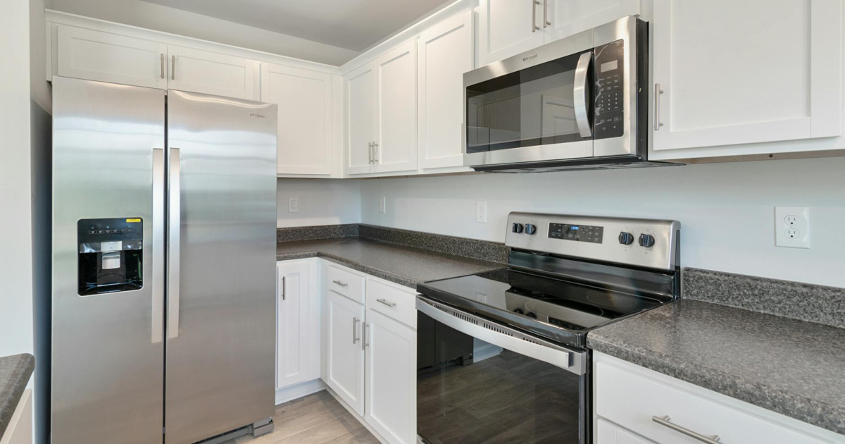 Value Positioning Wins in China's Cooking Appliances